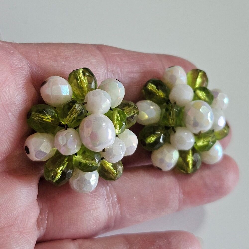 Gold Tone White Green Cluster Beaded Western Germany Round Clip On Earrings